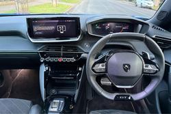 2023 Peugeot
2008 GT