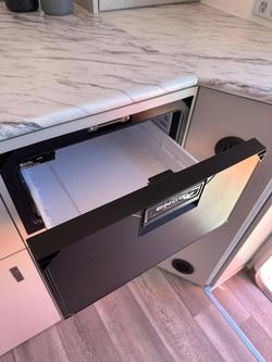 2024 Red Centre Seisia 16 HYBRID