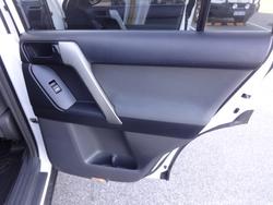 2012 TOYOTA
LANDCRUISER PRADO GX (4x4)