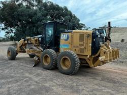 2012 Caterpillar
                12M2 Awd 