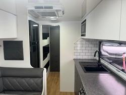 2023 Red Centre OASIS 22.6 Family Van