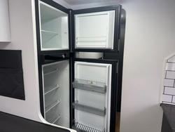 2023 Red Centre OASIS 22.6 Family Van