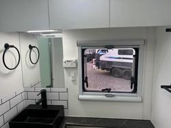 2023 Red Centre OASIS 22.6 Family Van