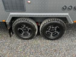 2023 Red Centre OASIS 22.6 Family Van