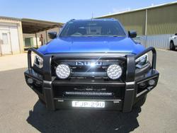2024 Isuzu
                D-MAX X-TERRAIN