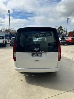 2024 Hyundai
                STARIA LOAD
