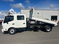 2014 Hino 300 917 917, DUAL CAB, MANUAL, 3 WAY TIPPER, X SHIRE