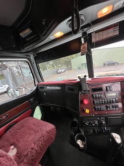 2018 Western Star 4864Fxb White