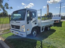 2024 Hyundai Mighty EX4/6 Tray White