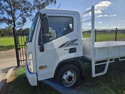 2024 Hyundai Mighty EX4/6 Tray White