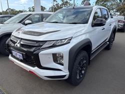 2023 Mitsubishi
Triton GSR