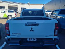 2024 Mitsubishi
Triton GLX+
