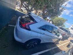 2024 Mitsubishi Eclipse Cross PHEV ES