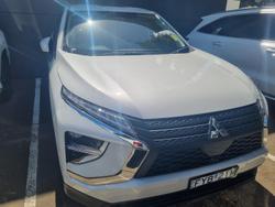 2024 Mitsubishi Eclipse Cross PHEV ES