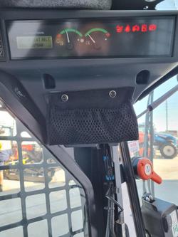 2019 John Deere
                318G 