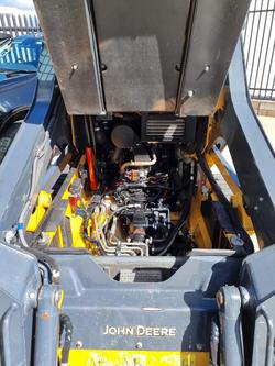 2019 John Deere
                318G 