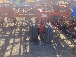 2016 Morris C2 Contour Air Drill Red