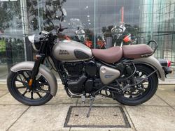 2024 Royal Enfield (see Also Enfiel CLASSIC 350 SIGNALS GREY