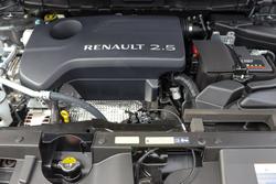 2023 Renault
                Koleos Life