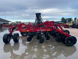 0 Massey Ferguson (Concord) Mf 9730-4010 Air Seeder Bar RED