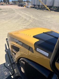 2019 Challenger Mt865e