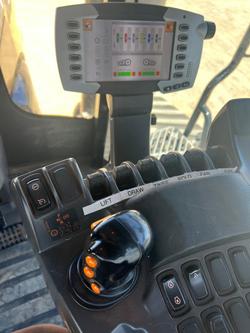 2019 Challenger Mt865e