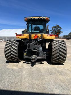 2019 Challenger Mt865e