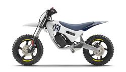 2025 Husqvarna EE 2 EE White