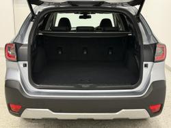 2024 Subaru
Outback AWD Touring