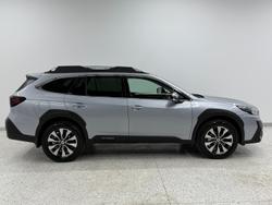 2024 Subaru
Outback AWD Touring