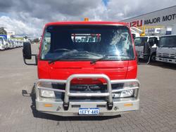 2013 Fuso Canter 515 Wide 2 ton Beavertail and Ramps