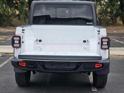 2023 Jeep
Gladiator Night Eagle