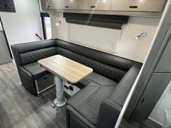 2024 JB Caravans 21' Scorpion Sting Limited Edition Off Road Caravan