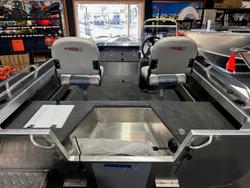 2025 Stacer 429 Outlaw Side Console