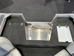 2025 Stacer 429 Outlaw Side Console