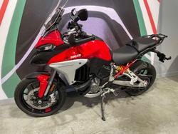 2023 Ducati Multistrada V4S Multistrada Red