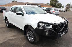 2024 MAZDA
                BT-50 XT (4x4)