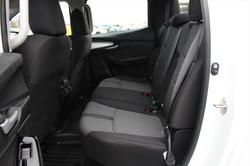 2024 MAZDA
                BT-50 XT (4x4)
