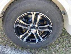 2025 QUINTREX 430 Top Ender