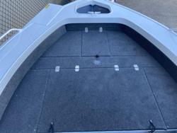 2025 QUINTREX 430 Top Ender