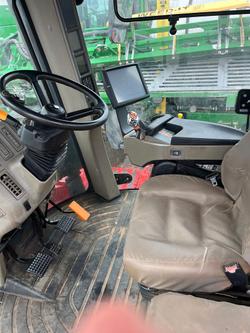 2017 CASE IH Quadtrac 500 Red