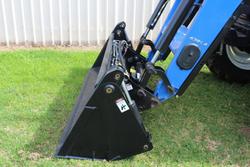 New Holland
T6020 Plus Cab Tractor