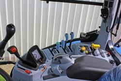 New Holland
T6020 Plus Cab Tractor