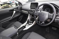 2024 Mitsubishi Eclipse Cross PHEV ES