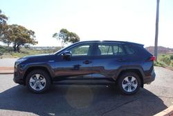 2022 Toyota
                RAV4 GX