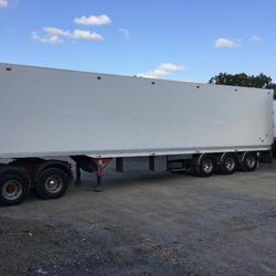 2008 FTE 22P Freezer Van White