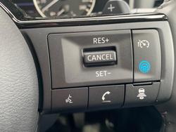 2023 Nissan
                X-TRAIL ST-L