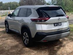 2023 Nissan
                X-TRAIL ST-L