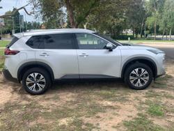 2023 Nissan
                X-TRAIL ST-L