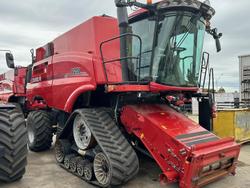 2020 CASE IH 8250 Combine Suspended Tracks